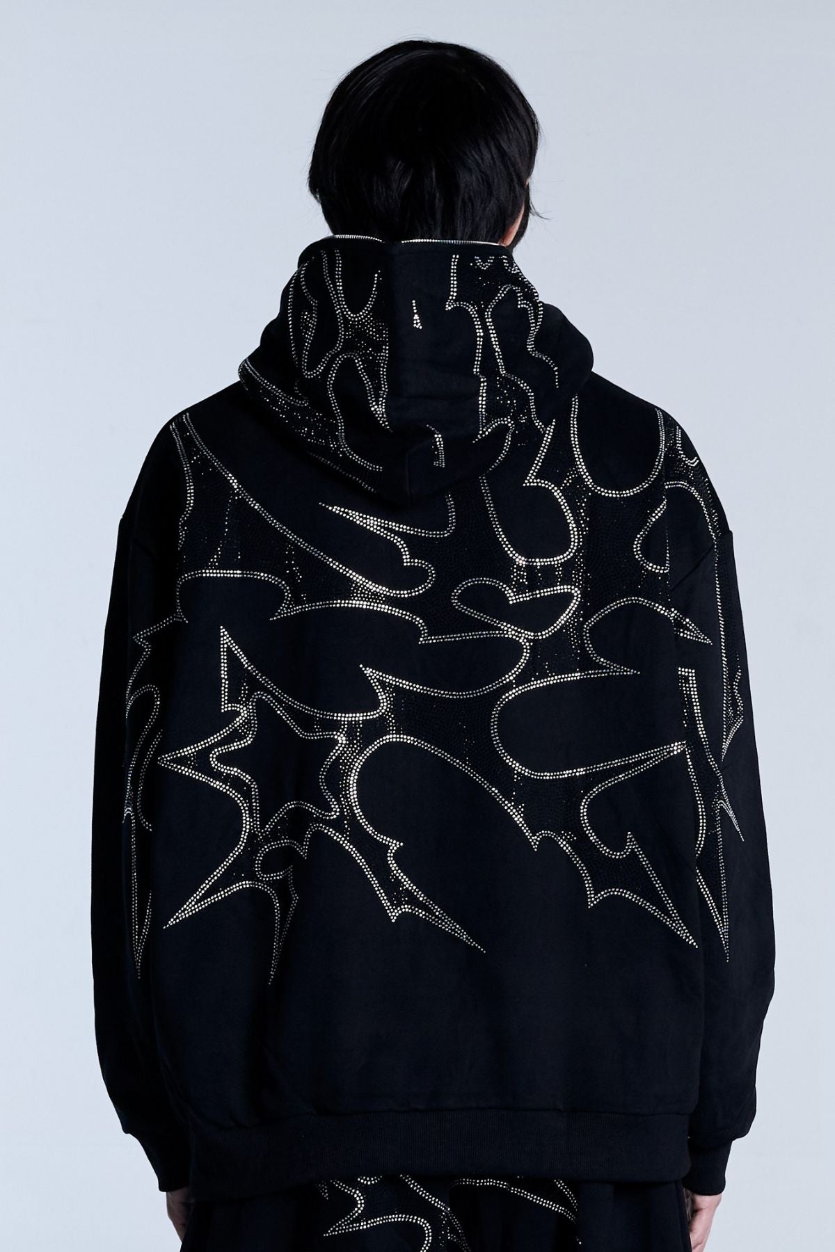 THORNS ZIP HOODIE BLACK