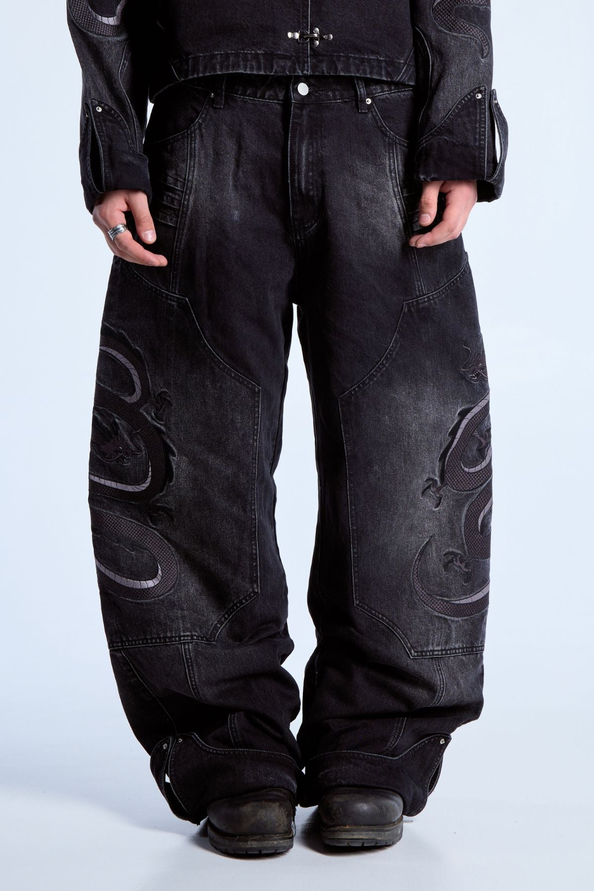 Unpractical Animation Dragon Denim Jeans Black – Unpractical