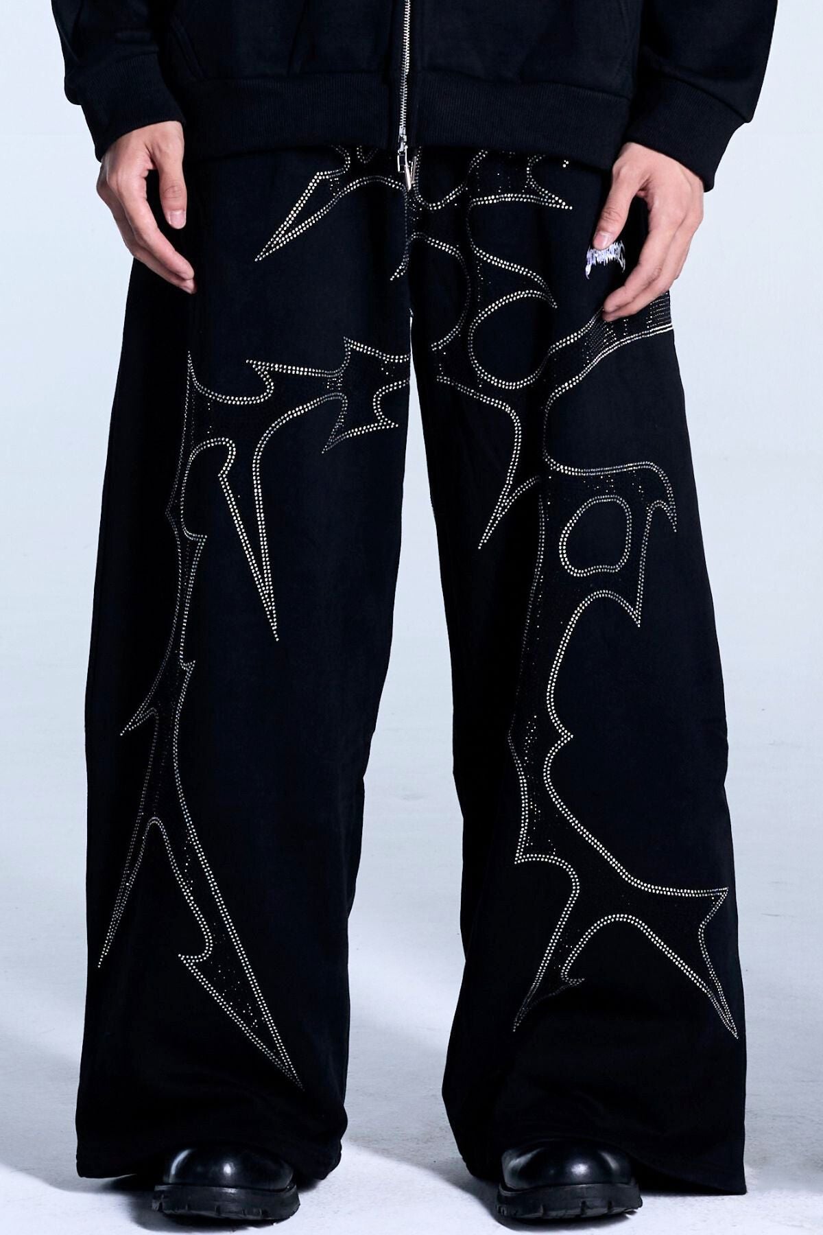 THORNS SWEATPANT BLACK – Unpractical